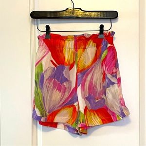 Pepaloves Tulip Floral Shorts